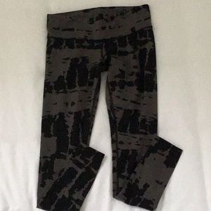 ALO Yoga Mid Rise Legging